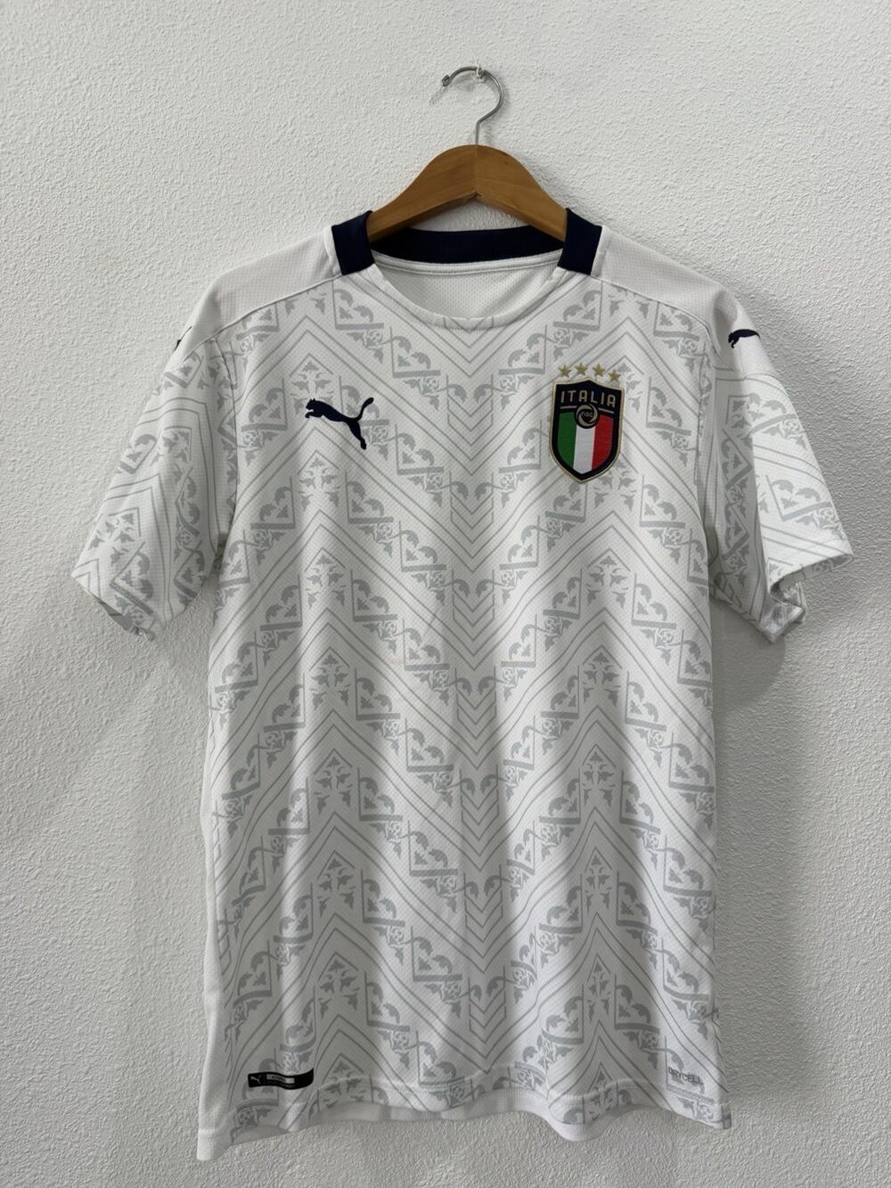 ITALY NATIONAL TEAM 2019/2020 AWAY FOOTBALL SHIRT PUMA SOCCER JERSEY Medium